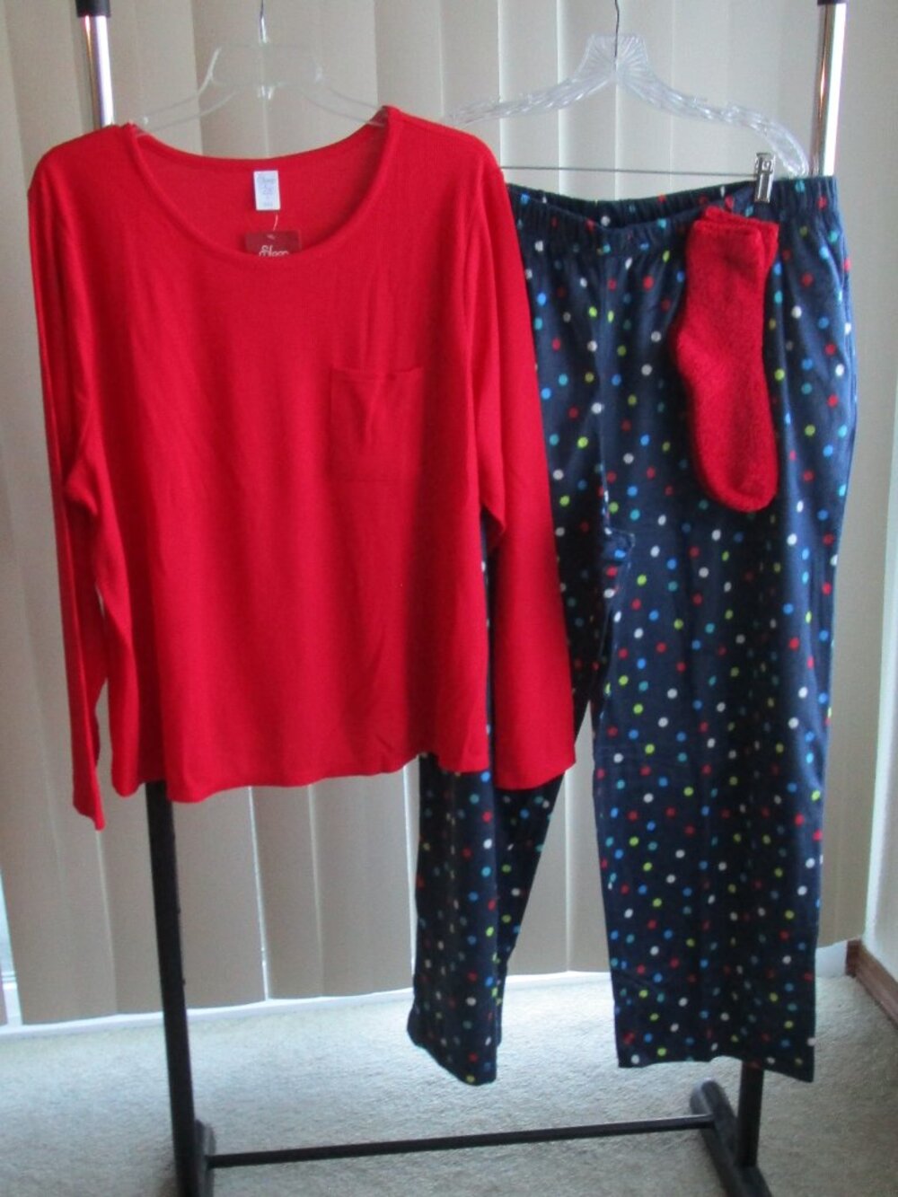 Sleep Chic Pajamas woman 2X - red/navy blue dots